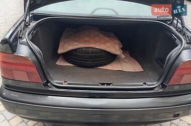 Седан BMW 5 Series 1999 в 