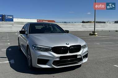 Седан BMW 5 Series 2017 в Львові
