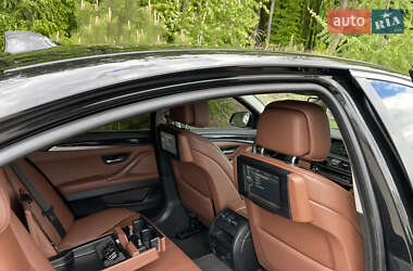 Седан BMW 5 Series 2011 в 
