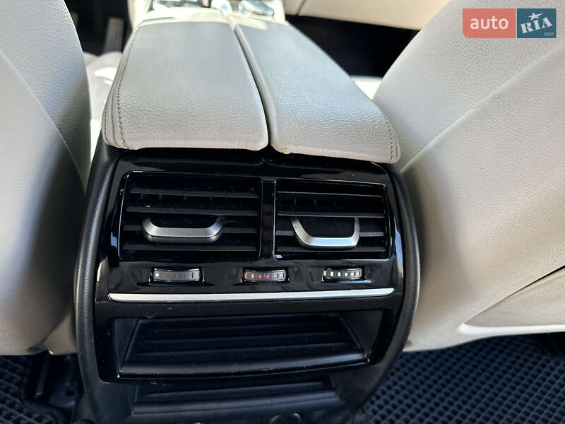 Седан BMW 5 Series 2017 в Стрые фото 36 Седан BMW 5 Series 2017 в Стрые