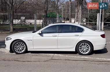Седан BMW 5 Series 2016 в 