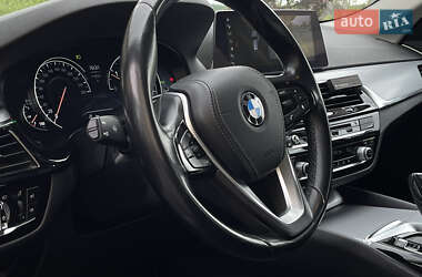 Універсал BMW 5 Series 2018 в 
