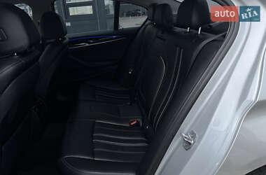 Седан BMW 5 Series 2017 в 