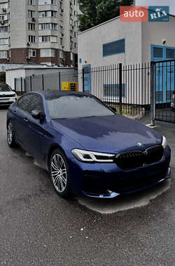Седан BMW 5 Series 2018 в 
