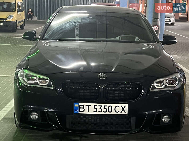 Седан BMW 5 Series 2015 в 