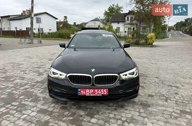 Седан BMW 5 Series 2017 в 