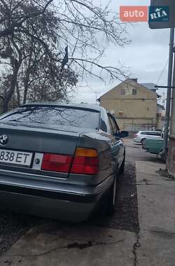 Седан BMW 5 Series 1989 в 