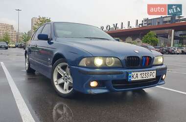 Седан BMW 5 Series 2002 в 