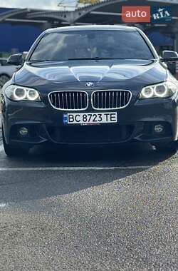 Седан BMW 5 Series 2013 в 