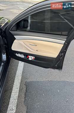 Седан BMW 5 Series 2013 в 