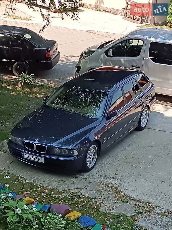 Універсал BMW 5 Series 2002 в Києві