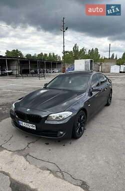 Седан BMW 5 Series 2012 в 