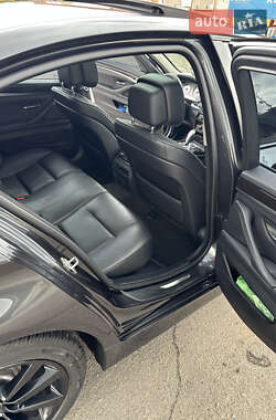 Седан BMW 5 Series 2012 в 
