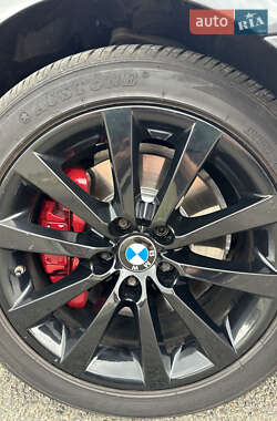 Седан BMW 5 Series 2012 в 