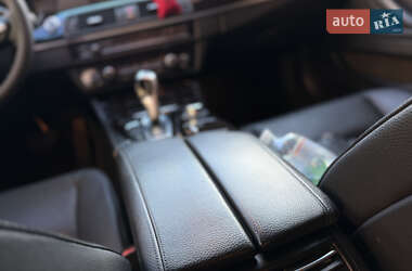 Седан BMW 5 Series 2012 в 