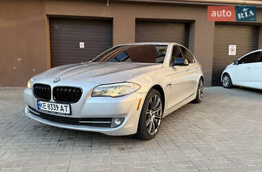 Седан BMW 5 Series 2012 в 