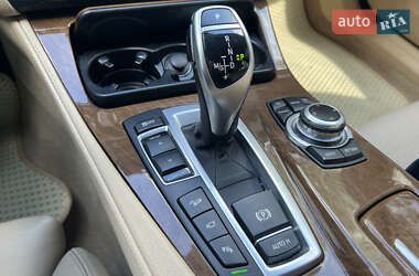 Седан BMW 5 Series 2012 в 