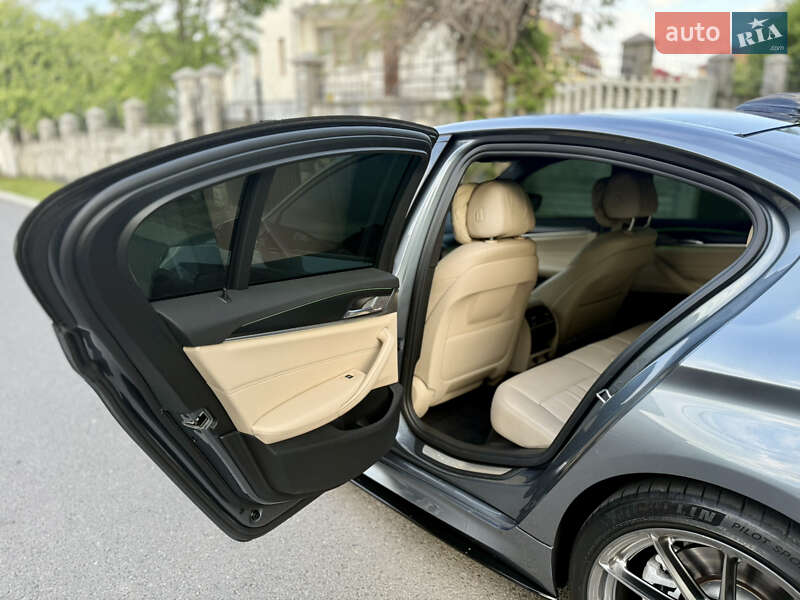 Седан BMW 5 Series 2018 в Черновцах фото 29 Седан BMW 5 Series 2018 в Черновцах