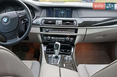 Седан BMW 5 Series 2012 в 