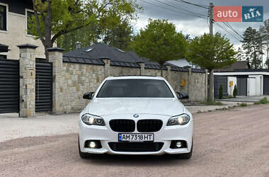 Седан BMW 5 Series 2012 в 
