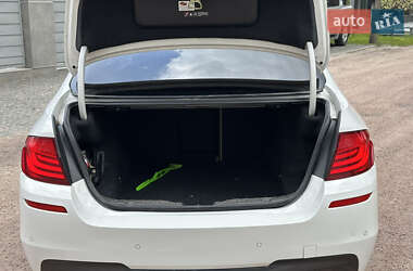 Седан BMW 5 Series 2012 в 