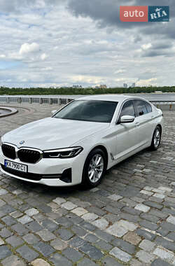 Седан BMW 5 Series 2020 в 