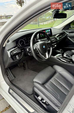 Седан BMW 5 Series 2020 в 