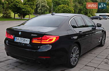 Седан BMW 5 Series 2017 в 