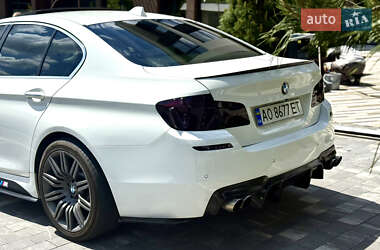 Седан BMW 5 Series 2012 в 