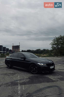 Седан BMW 5 Series 2017 в 