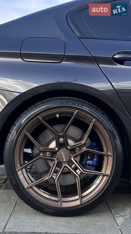 Седан BMW 5 Series 2018 в Киеве фото 13 Седан BMW 5 Series 2018 в Киеве