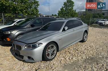 Седан BMW 5 Series 2016 в Львові