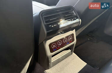 Седан BMW 5 Series 2024 в 