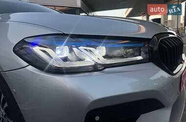 Седан BMW 5 Series 2018 в 