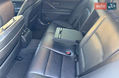 Седан BMW 5 Series 2012 в 