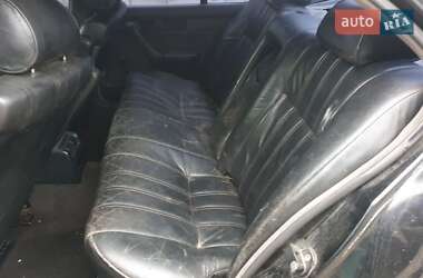 Седан BMW 5 Series 1992 в 