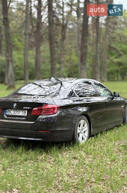 Седан BMW 5 Series 2013 в 