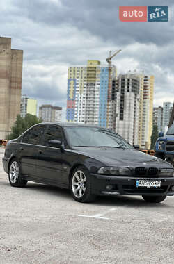 Седан BMW 5 Series 2002 в 