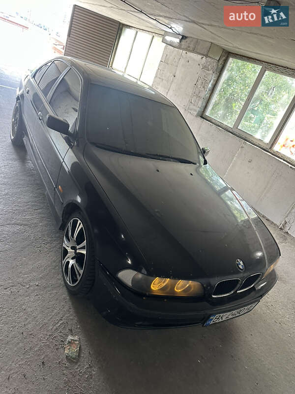 Седан BMW 5 Series 1997 в 