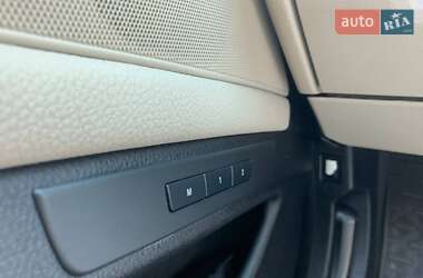 Седан BMW 5 Series 2011 в 