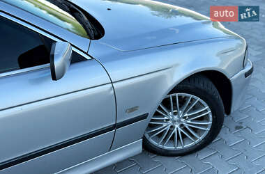 Седан BMW 5 Series 1999 в 