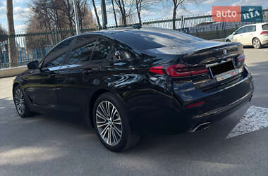 Седан BMW 5 Series 2022 в 