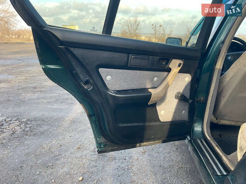Седан BMW 5 Series 1991 в Одесі