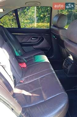 Седан BMW 5 Series 2000 в 