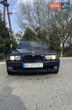 Седан BMW 5 Series 1997 в Львові