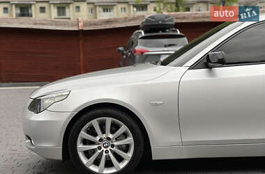 Седан BMW 5 Series 2005 в 