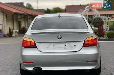 Седан BMW 5 Series 2005 в 