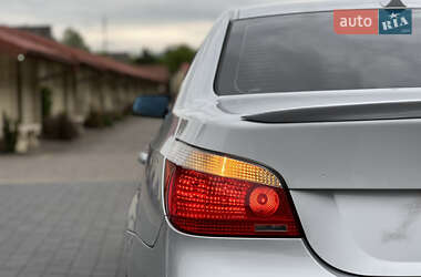 Седан BMW 5 Series 2005 в 