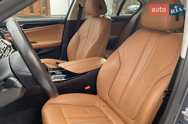 Седан BMW 5 Series 2019 в 
