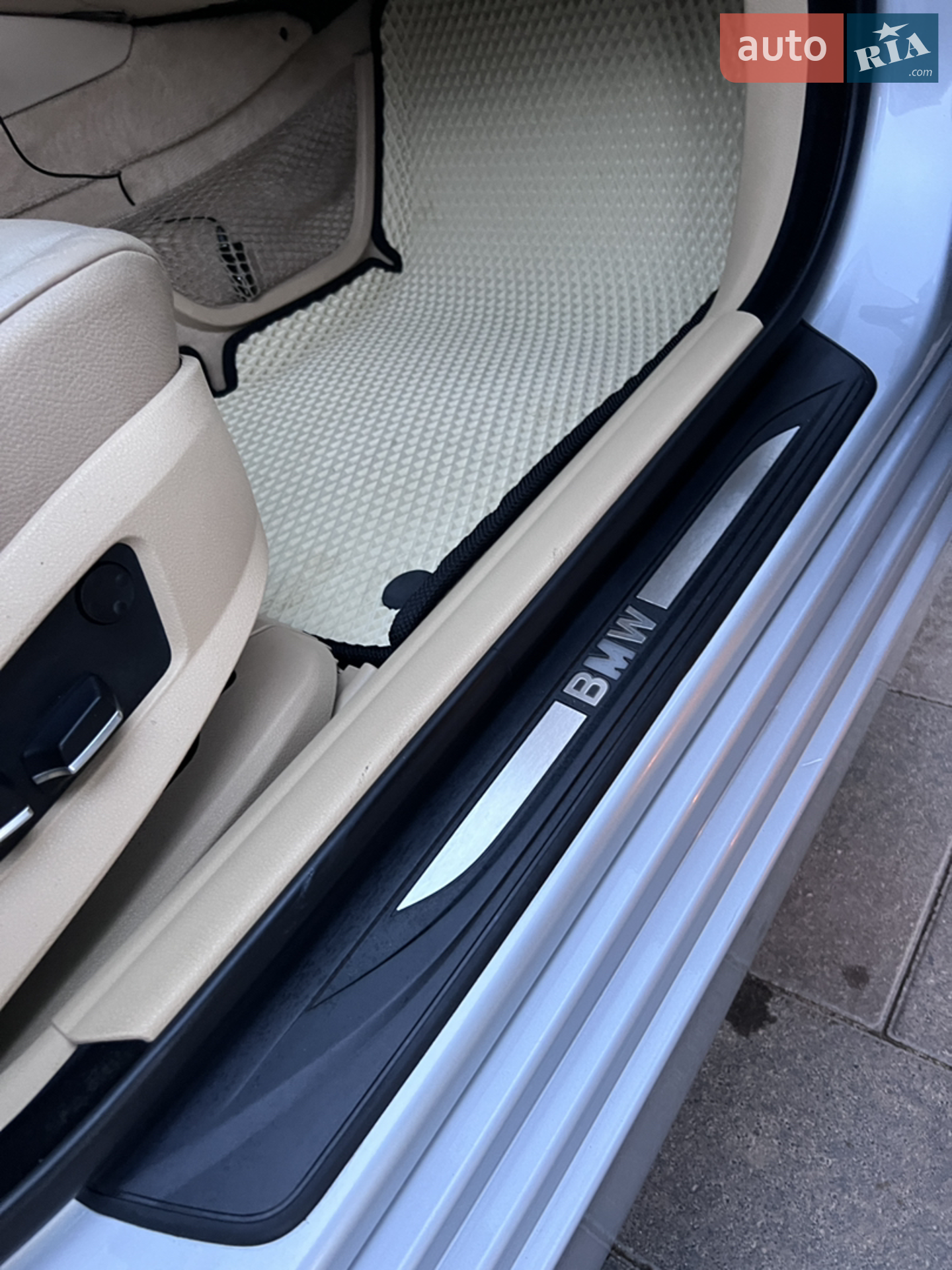 2011 BMW 5er - мініатюра 14